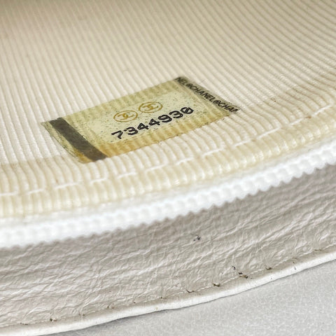CHANEL Matrasse Handbag lambskin white WS32756