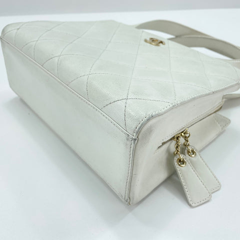 CHANEL Matrasse Handbag lambskin white WS32756