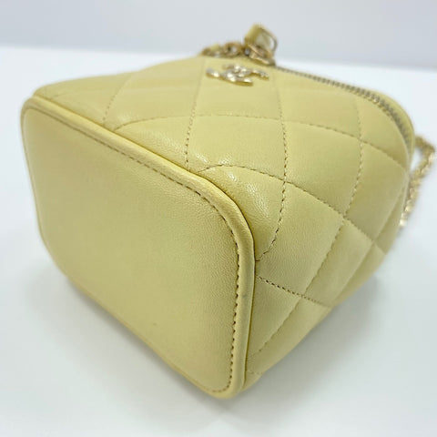 CHANEL Matrasse Shoulder Bag lambskin yellow WS32757