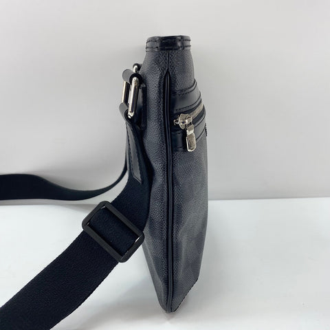 LOUIS VUITTON Tomas Shoulder Bag black WS32771