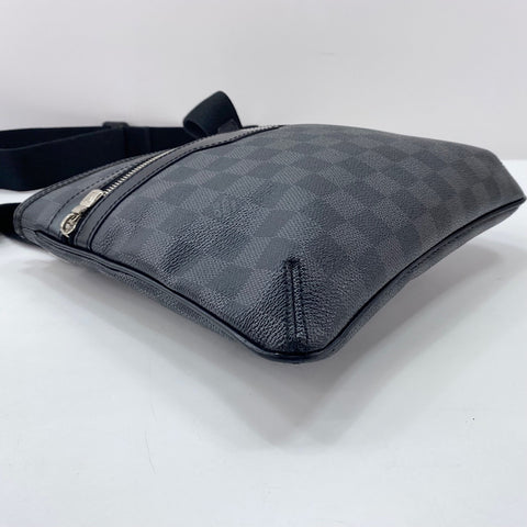 LOUIS VUITTON Tomas Shoulder Bag black WS32771