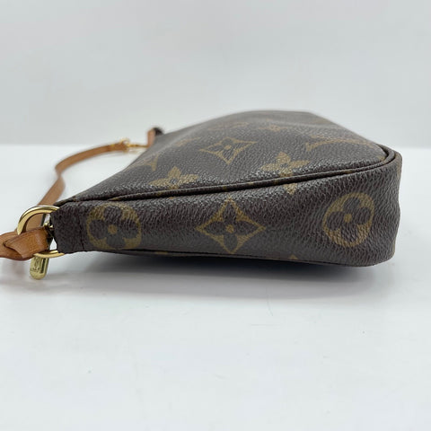 LOUIS VUITTON Pochette Accessoires Handbag Brown WS32789