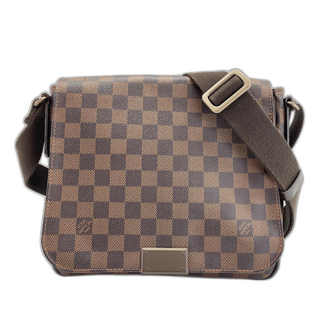 LOUIS VUITTON District PM Shoulder Bag Brown WS32793
