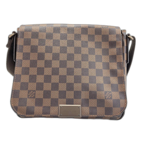 LOUIS VUITTON District PM Shoulder Bag Brown WS32793