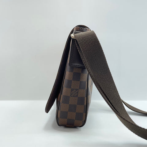 LOUIS VUITTON District PM Shoulder Bag Brown WS32793