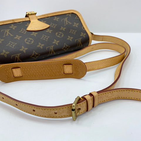LOUIS VUITTON Sologne Shoulder Bag Brown WS32820