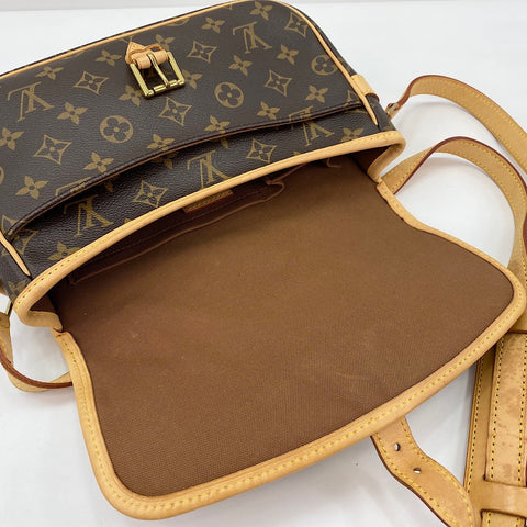 LOUIS VUITTON Sologne Shoulder Bag Brown WS32820