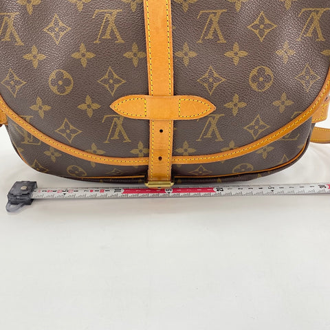 LOUIS VUITTON Saumur 30 Shoulder Bag Brown WS32823
