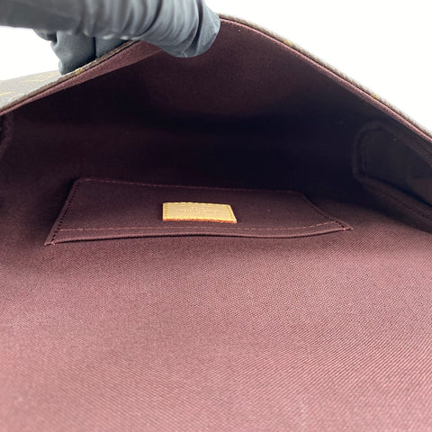 LOUIS VUITTON Favorit MM Shoulder Bag Brown WS32825