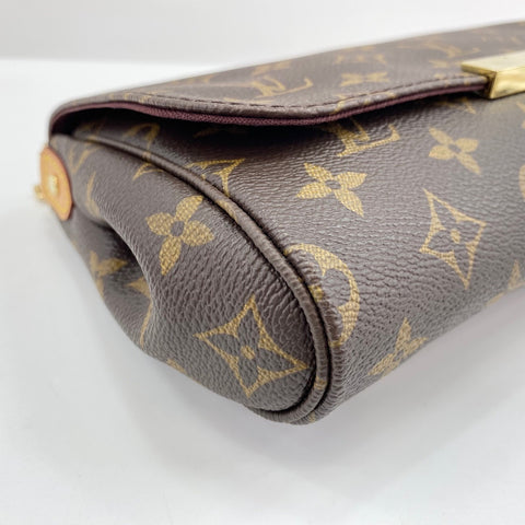 LOUIS VUITTON Favorit MM Shoulder Bag Brown WS32825