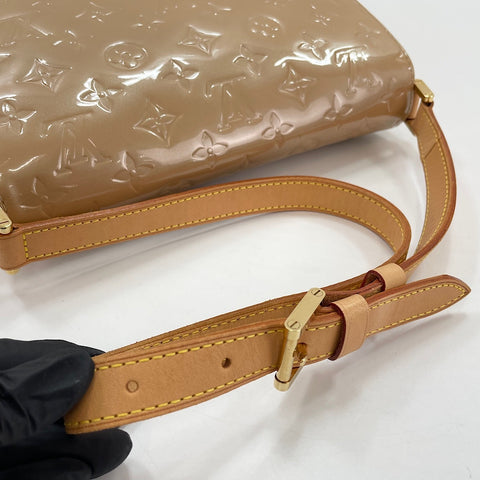 LOUIS VUITTON Thompson Street Shoulder Bag beige WS32828