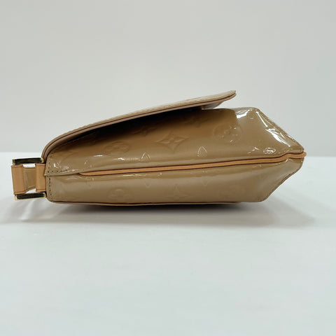 LOUIS VUITTON Thompson Street Shoulder Bag beige WS32828