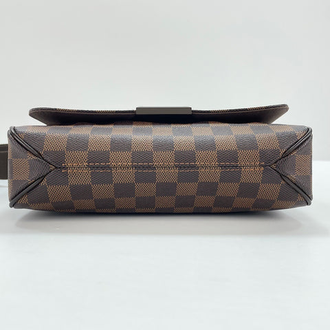 LOUIS VUITTON District PM Shoulder Bag Brown WS32831