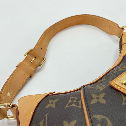 LOUIS VUITTON テムズ PM Shoulder Bag Brown WS32833