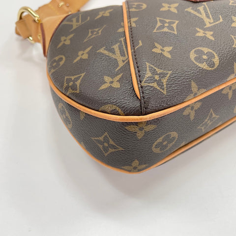 LOUIS VUITTON テムズ PM Shoulder Bag Brown WS32833