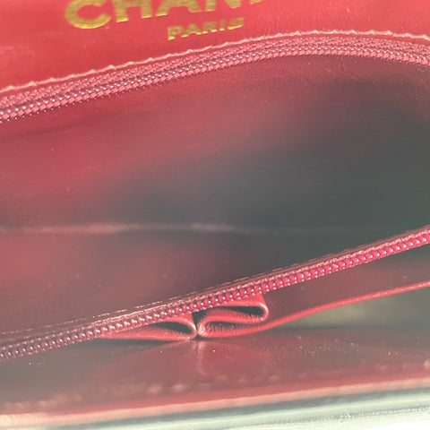 CHANEL Matelasse Shoulder Bag lambskin black WS32838