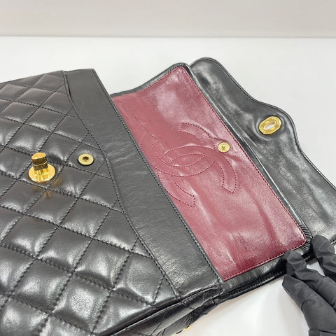 CHANEL Matelasse Shoulder Bag lambskin black WS32838