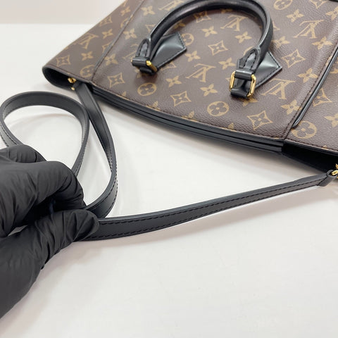 LOUIS VUITTON Phoenix PM Handbag Brown WS32843