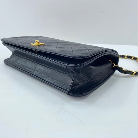 CHANEL Matrasse Shoulder Bag lambskin black WS32845