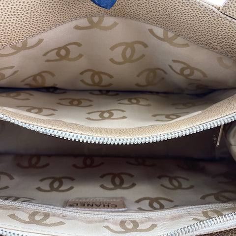 CHANEL Shoulder Bag beige WS32849