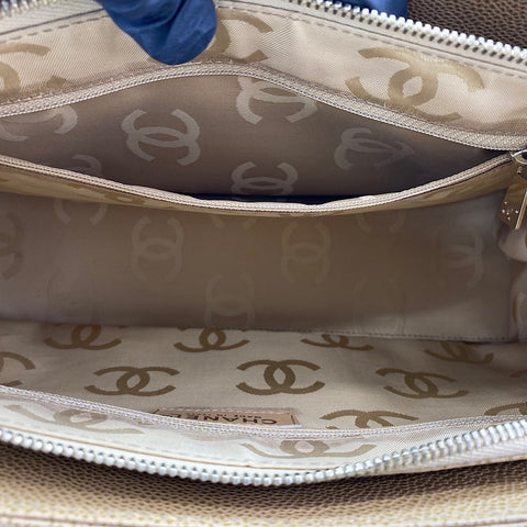 CHANEL Shoulder Bag beige WS32849