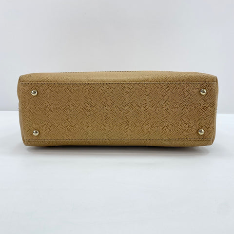 CHANEL Shoulder Bag beige WS32849