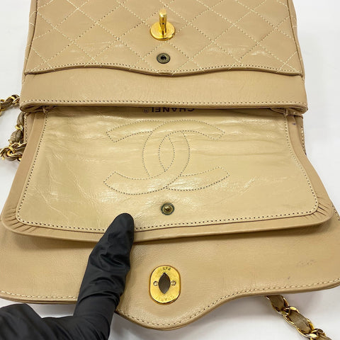CHANEL Matrasse Shoulder Bag lambskin beige WS32860