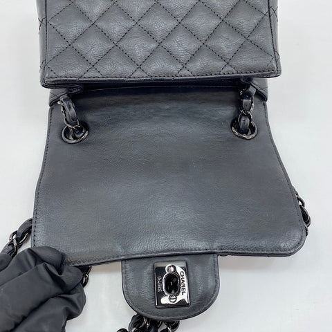 CHANEL Mini matrasse Shoulder Bag leather black WS32874