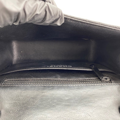 CHANEL Mini matrasse Shoulder Bag leather black WS32874