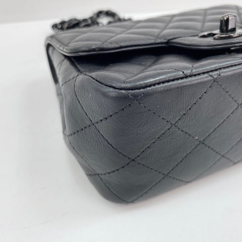 CHANEL Mini matrasse Shoulder Bag leather black WS32874