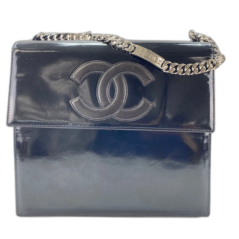 CHANEL Shoulder Bag leather black WS32888