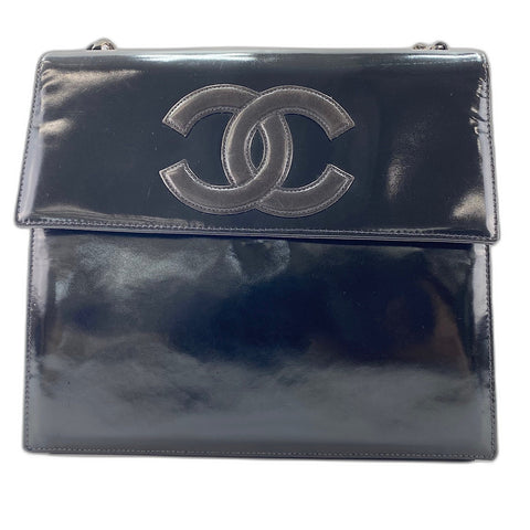 CHANEL Shoulder Bag leather black WS32888