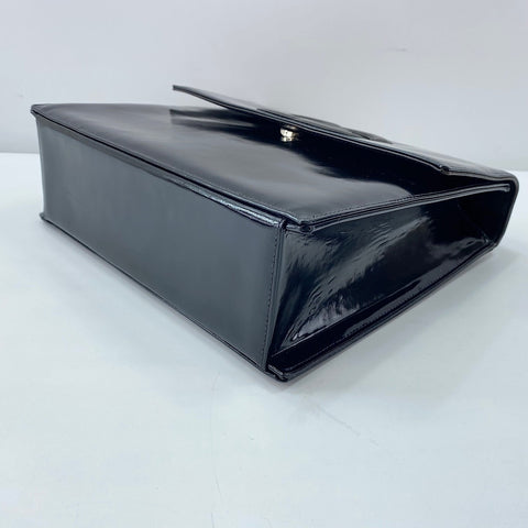 CHANEL Shoulder Bag leather black WS32888