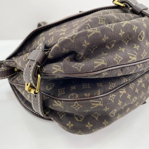 LOUIS VUITTON Saumur 30 Shoulder Bag Brown WS32890