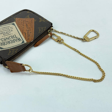 LOUIS VUITTON Truth Cle Pouch Brown WS32933