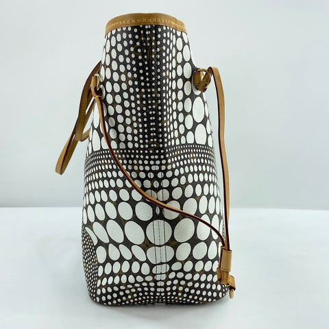 LOUIS VUITTON x Yayoi Kusama Neverfull MM Tote Bag white WS32939