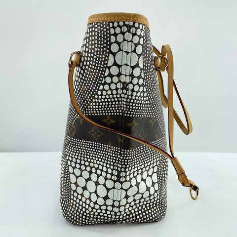 LOUIS VUITTON x Yayoi Kusama Neverfull MM Tote Bag white WS32939