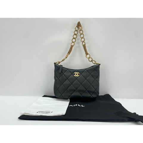 CHANEL Matrasse Shoulder Bag lambskin black WS33003