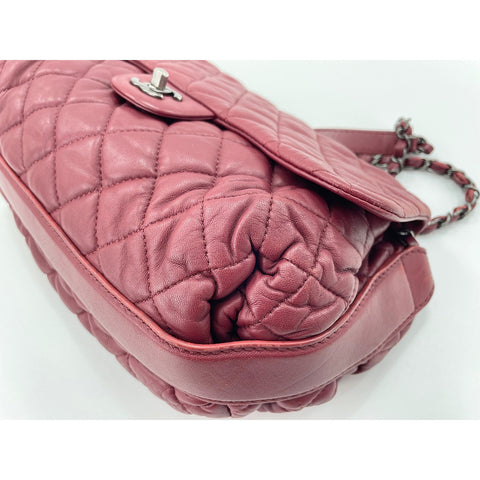 CHANEL Matelasse Shoulder Bag lambskin wine-red WS33023