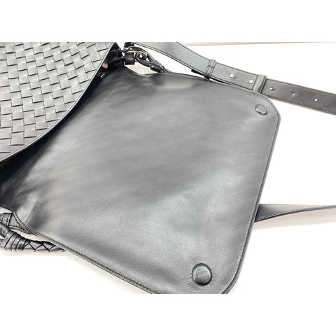 BOTTEGAVENETA Messenger bag leather black WS33026