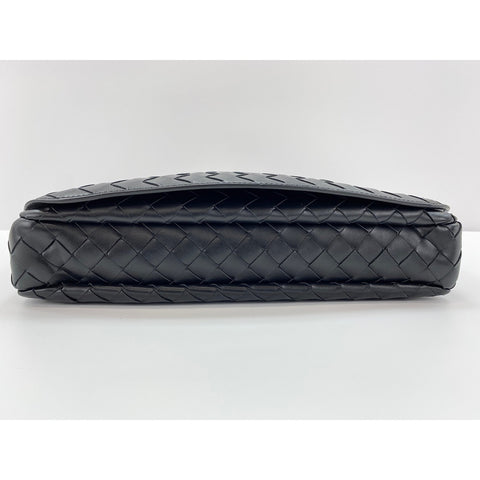 BOTTEGAVENETA Messenger bag leather black WS33026