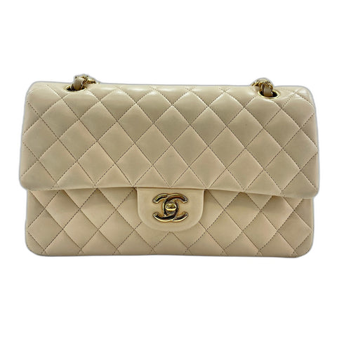 CHANEL Matelasse double flap Shoulder Bag lambskin beige WS33034