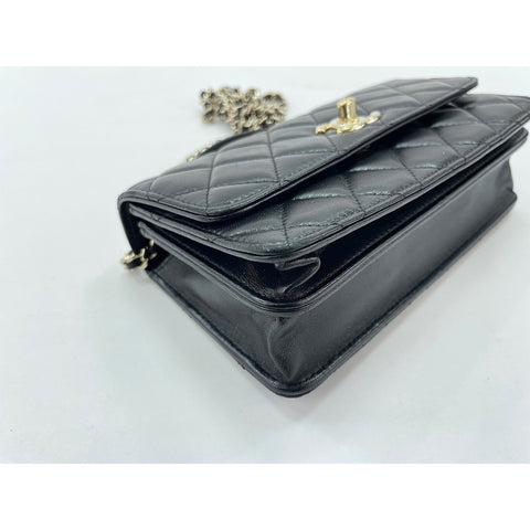 CHANEL Trendy CC Shoulder Bag lambskin black WS33042