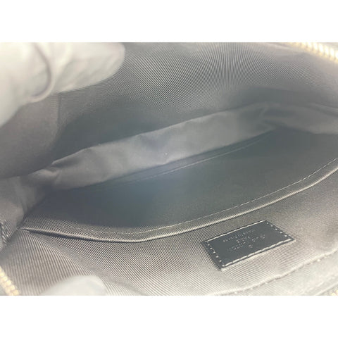 LOUIS VUITTON Trio Messenger Shoulder Bag black WS33052
