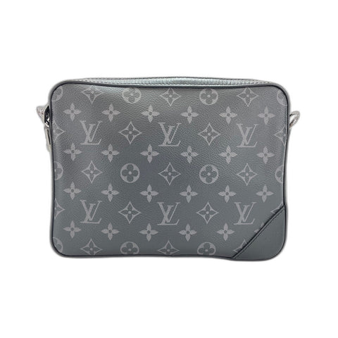 LOUIS VUITTON Trio Messenger Shoulder Bag black WS33052