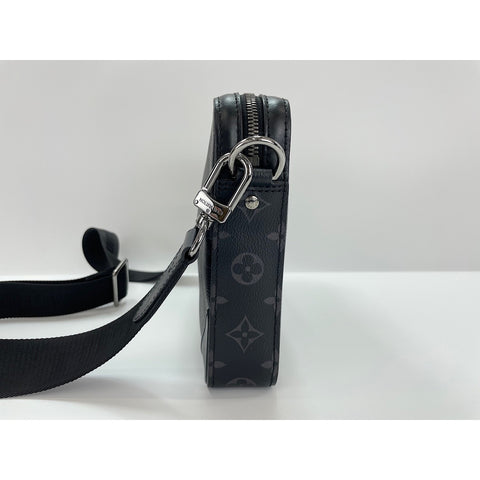 LOUIS VUITTON Trio Messenger Shoulder Bag black WS33052