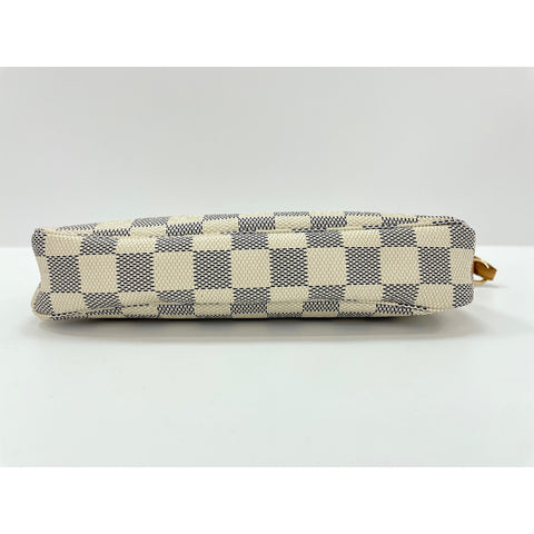 LOUIS VUITTON Pochette Accessoires Handbag white WS33053