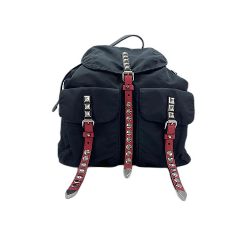 PRADA NEW VELA Backpack Â· Daypack Nylon black WS33058