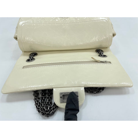 CHANEL Matrasse Shoulder Bag lambskin white WS33072