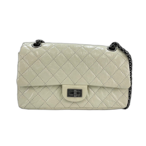 CHANEL Matrasse Shoulder Bag lambskin white WS33072